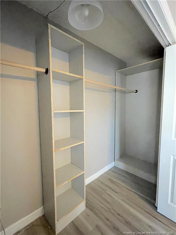 Building Photo - 239 Yorkshire Dr