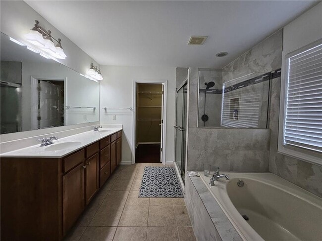 Building Photo - 3255 Warbler Way