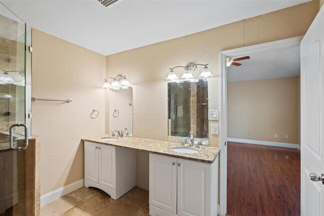 Building Photo - 4906 Tannehill Ln