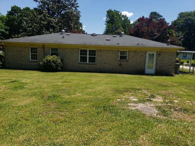 Building Photo - 3431 Winesap Way