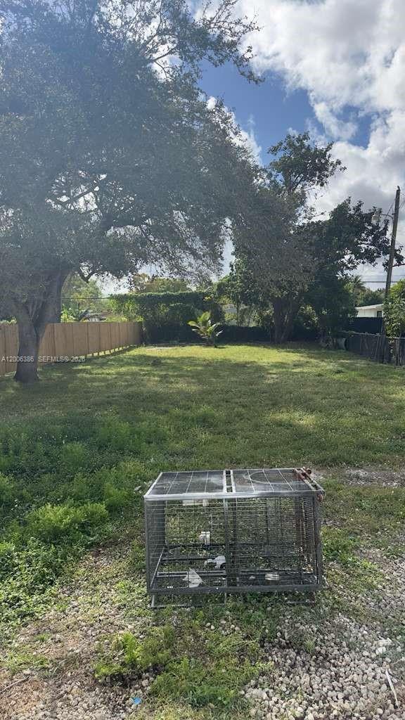 Building Photo - 2826 Monroe St