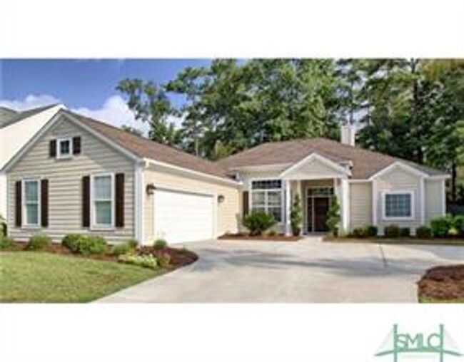 Primary Photo - 4 bed 2 bath