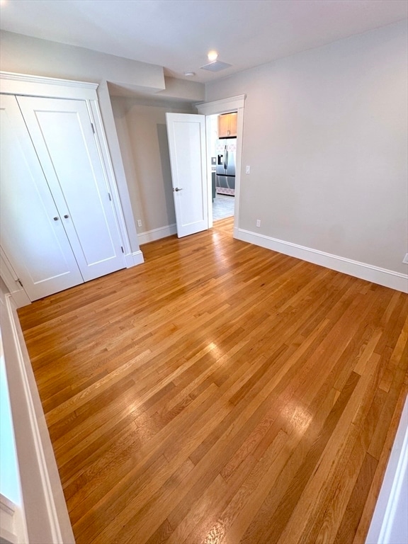 Building Photo - 14 White St