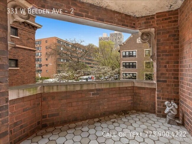 Building Photo - 331 W Belden Ave