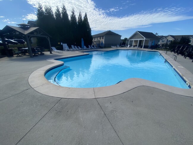 Gated Pool w/key fob - 72 Mallard Ln