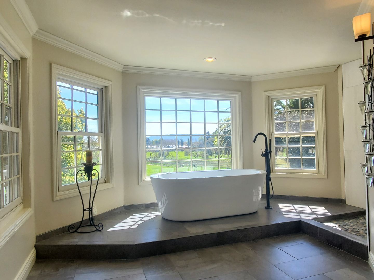 Building Photo - 1610 Chris Ln