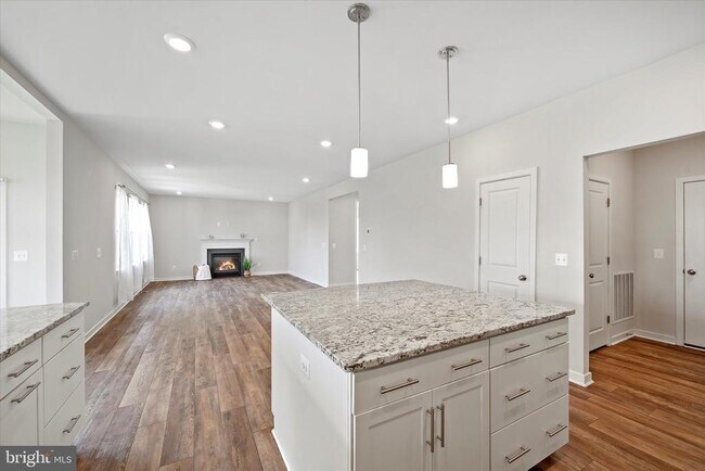 Building Photo - 2093 Whithorn Hl