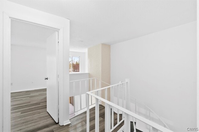 Building Photo - 3754 Helios Ct