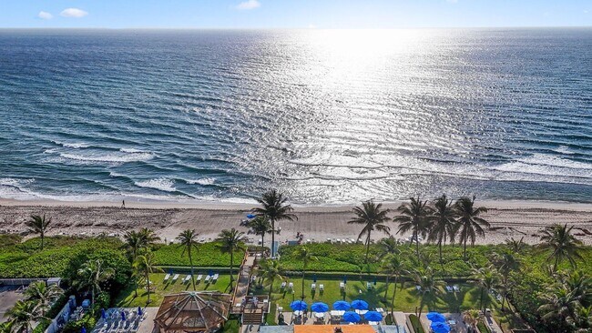 Building Photo - 3420 S Ocean Blvd