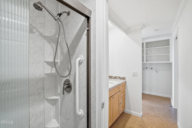 Building Photo - 681 Ocean View Dr