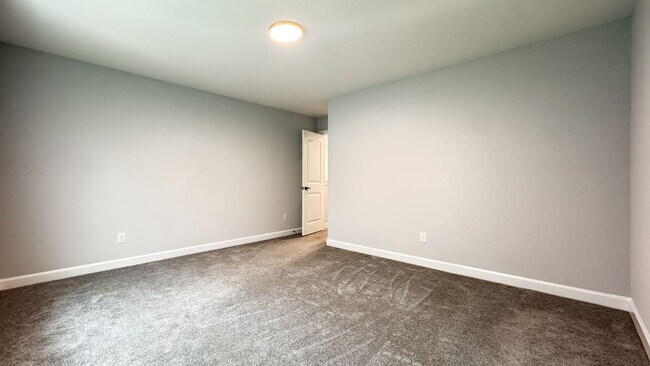 Building Photo - 3533 Parr Ln