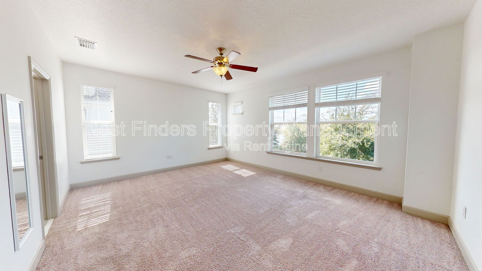 Building Photo - 7412 Beach Walk Place