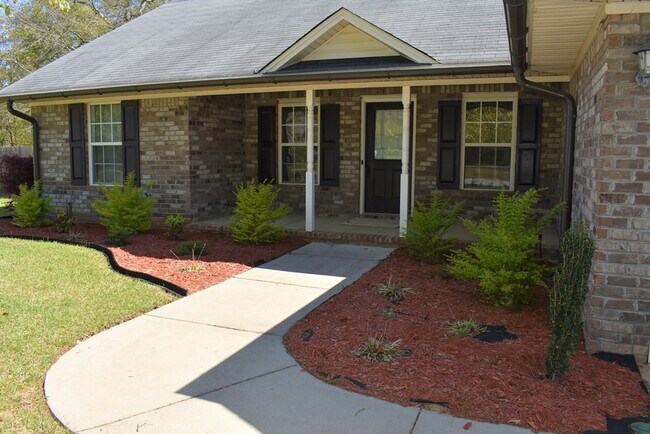 Building Photo - 2470 Navigator Cir
