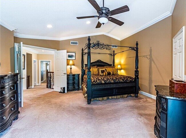 Building Photo - STUNNING "RANCHO CIELO" HOME