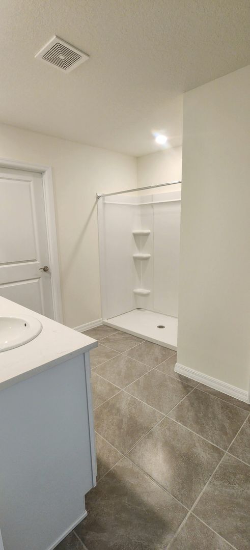 Building Photo - 5/3 New Construction Home in Avalon Woods