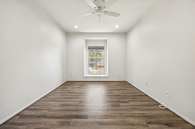 Building Photo - 8600 Coppertowne Ln