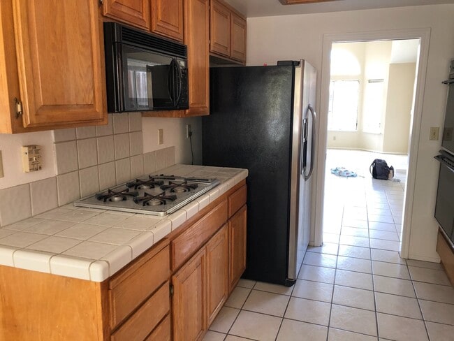 Building Photo - Gorgeous Home in Hercules!