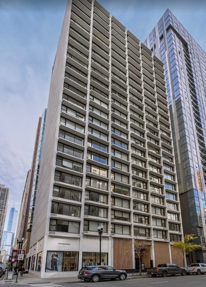 Building Photo - 20 E Chestnut St