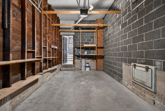 Building Photo - 3036 Wheaton Ave
