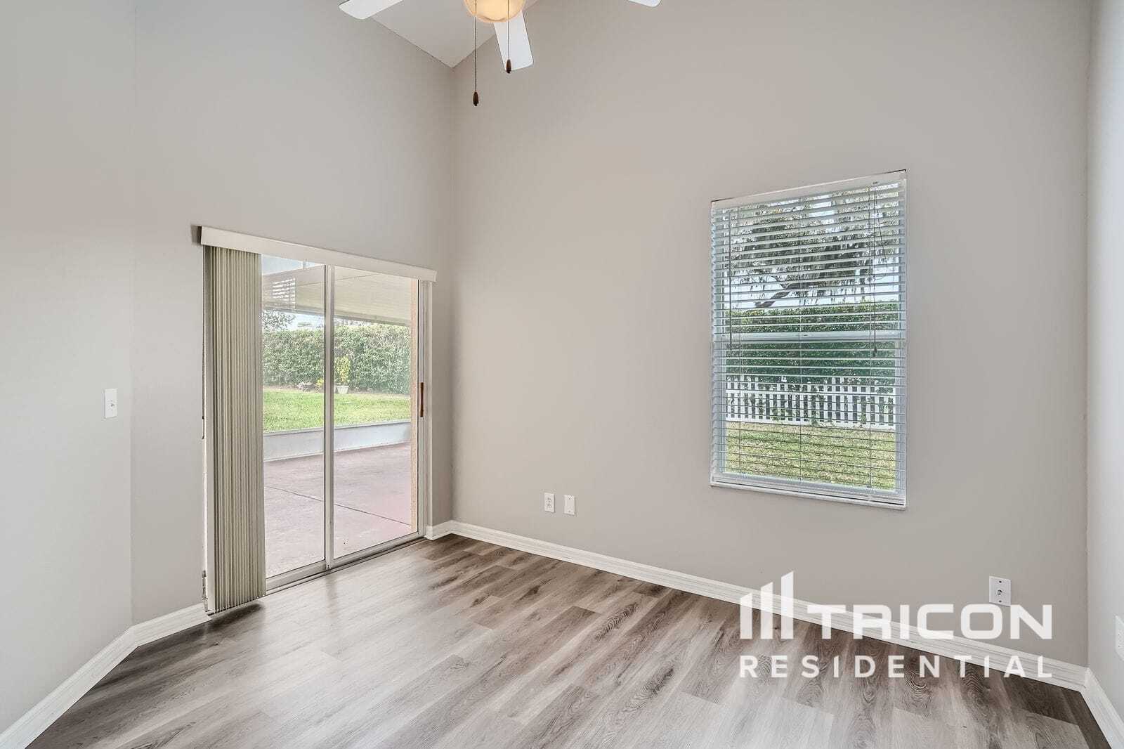 Building Photo - 2964 Hickory Grove Dr