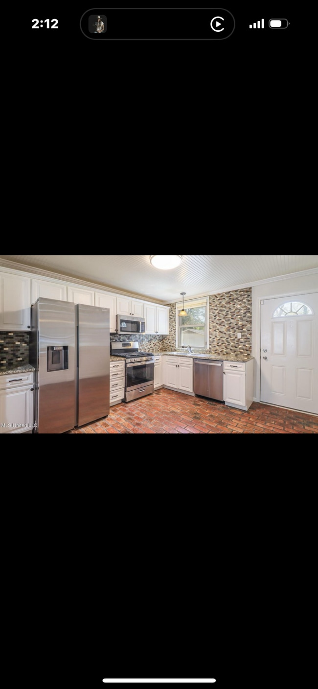 Building Photo - 307 42nd St