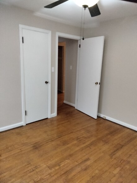 Building Photo - 5434 Fox Rd