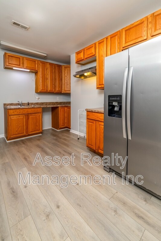 Building Photo - 1217 Dreamview Ln