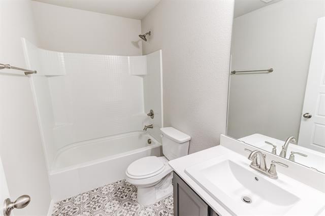 Building Photo - 5933 Revere Dr