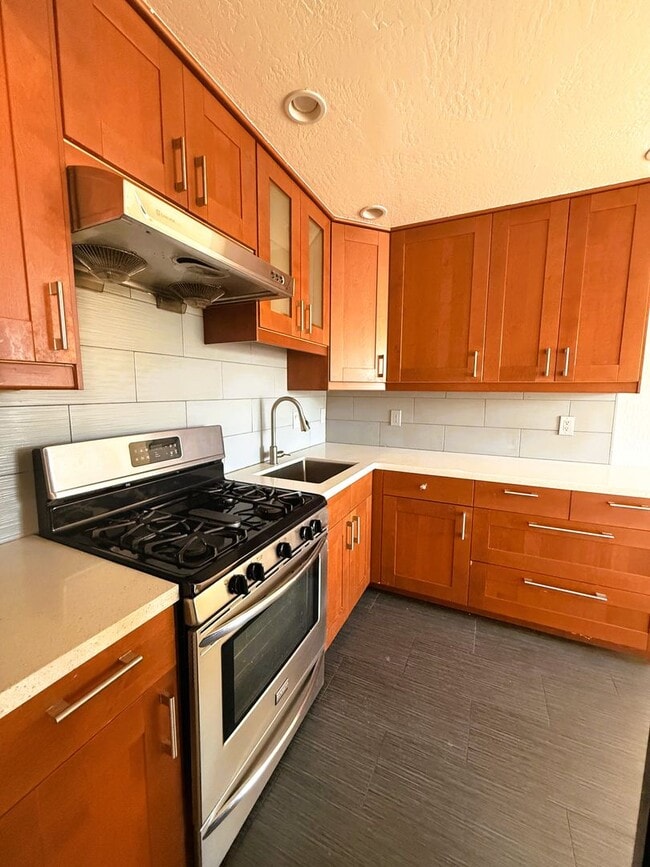 Building Photo - 3420-3426 Carlson Blvd