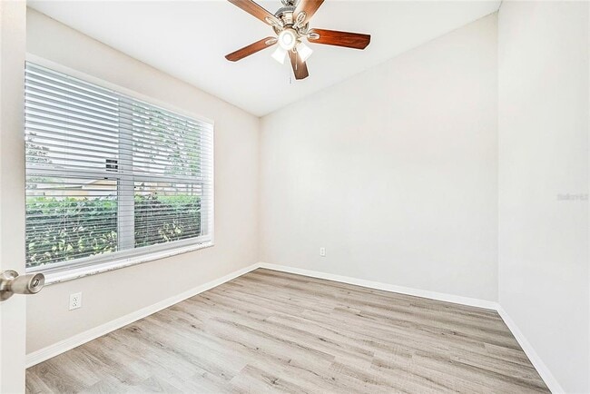 Building Photo - 5148 Coddington St