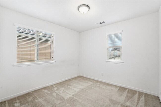 Building Photo - 2924 Bowden Sq Wy