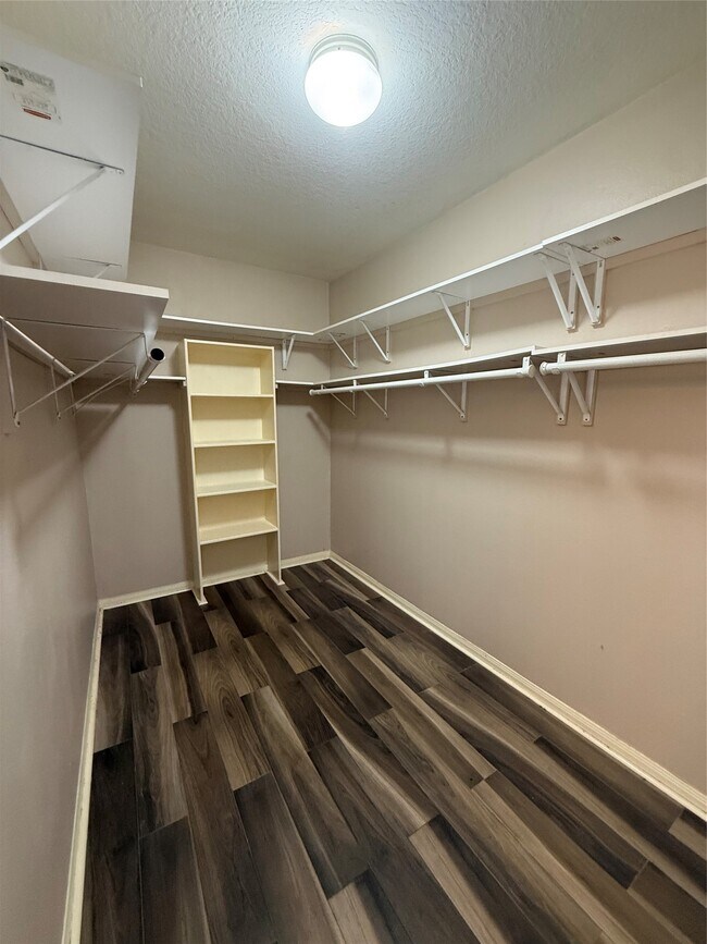 Building Photo - 22734 Northgate Ridge Dr