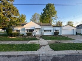 Building Photo - 26681 Clancy St
