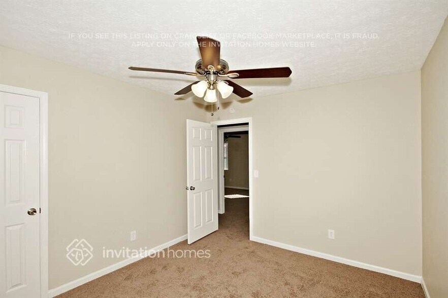 Building Photo - 5851 Brookside Dr SE