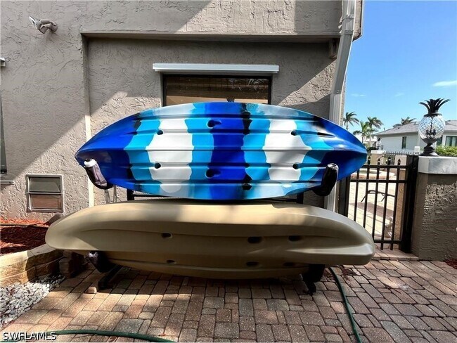 Building Photo - 110 June Ct