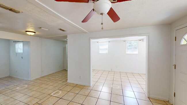 Building Photo - 370 Gwinnett Rd