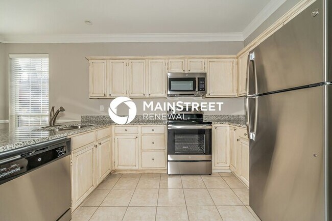 Building Photo - 4 Bedroom Pet-Friendly Home in Arlington, ...