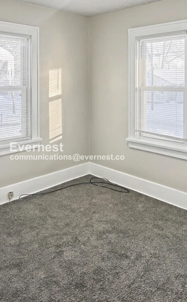 Building Photo - 1093 Georgia Ave