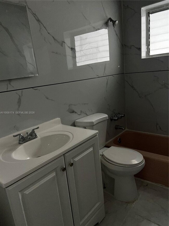 Building Photo - 800 Pennsylvania Ave