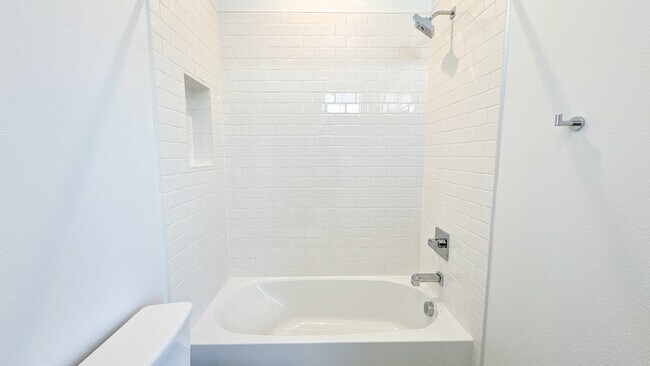 Building Photo - 123 N 1st Ave