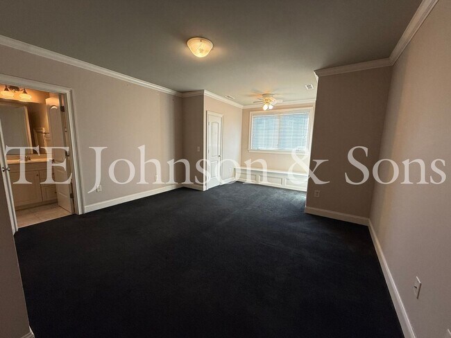 Building Photo - 5540 Brookberry Farm Rd