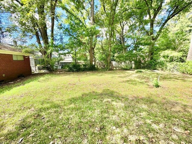 Building Photo - 3350 Hardin Ave