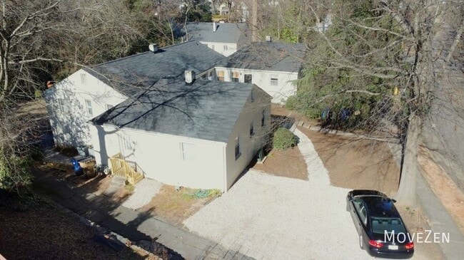 Building Photo - 407 Gardner St