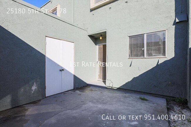 Building Photo - 25180 5th St