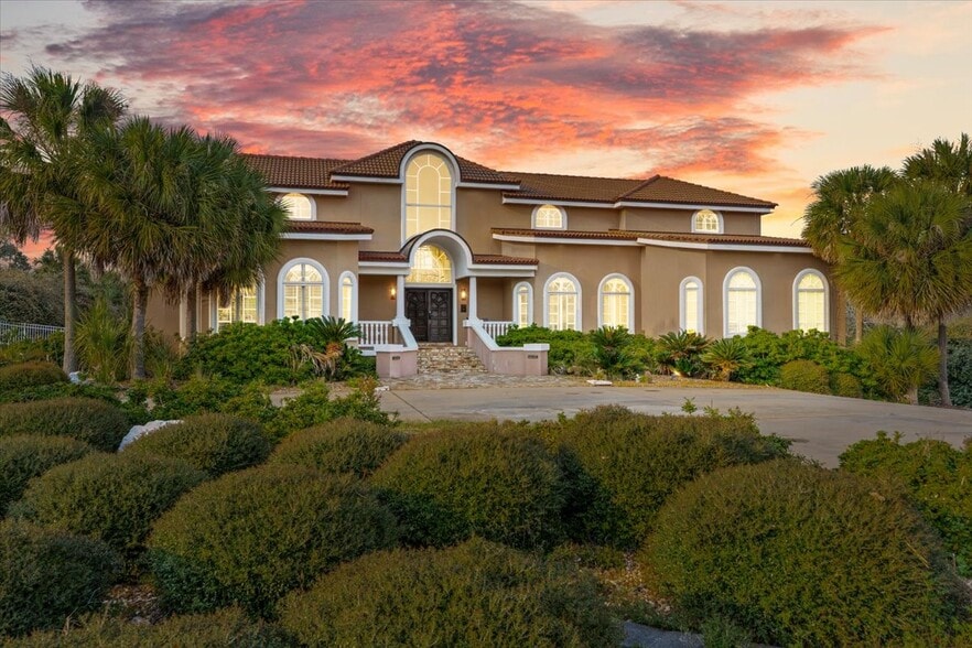 Building Photo - 200 Asphodel Dr