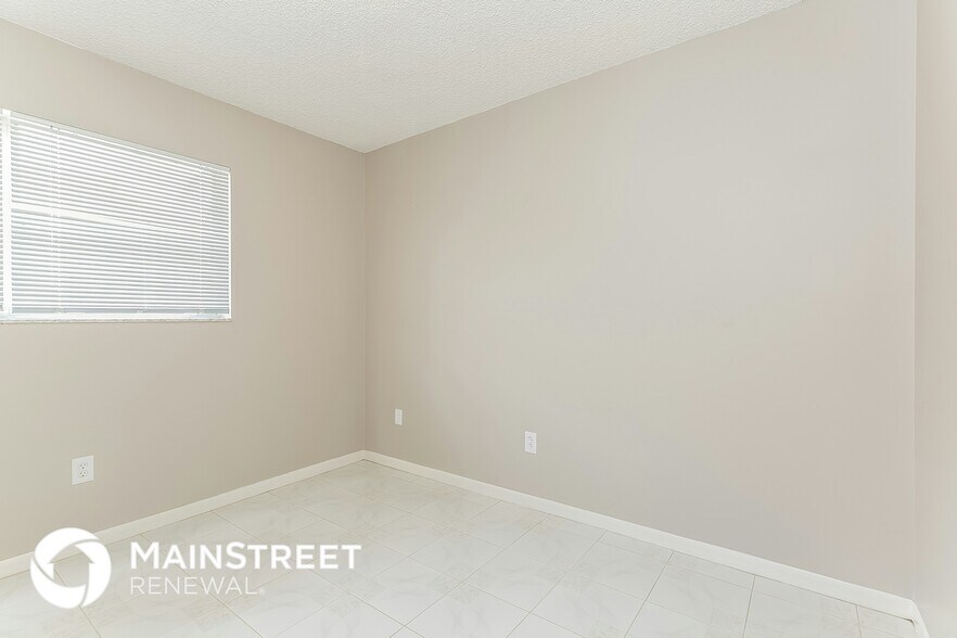 Building Photo - 5940 S Rue Rd