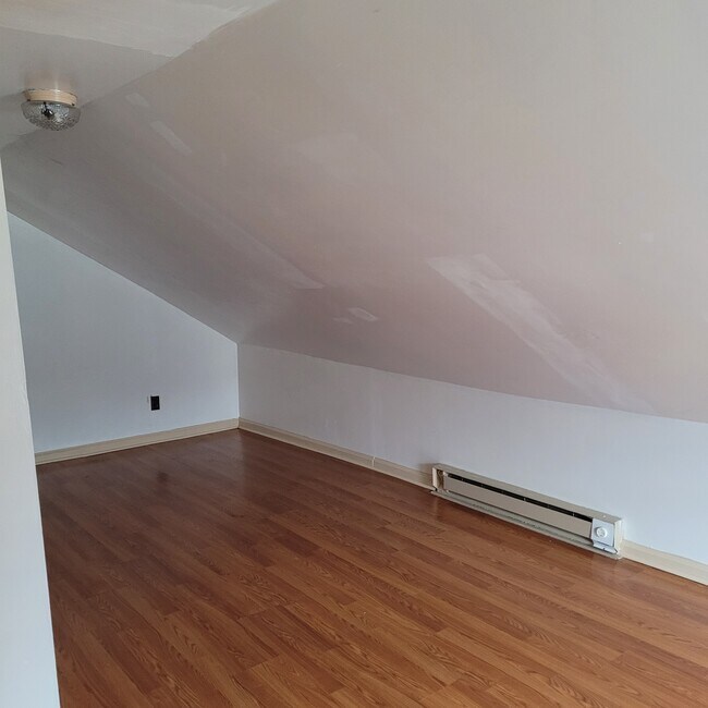 Building Photo - 1326 S Pittsburgh St