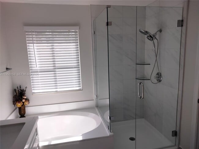 Building Photo - 1249 Allamanda Way