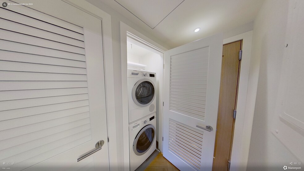 Building Photo - 32 Commonwealth Ave