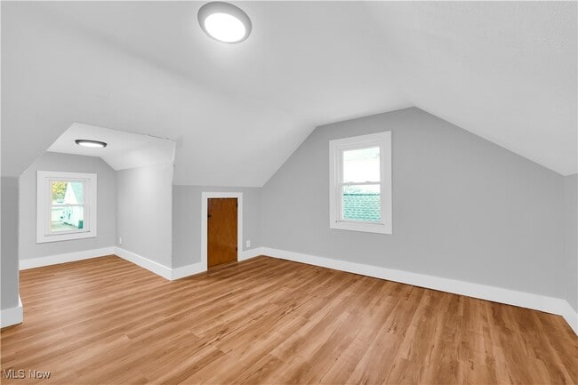 Building Photo - 5255 E 115th St